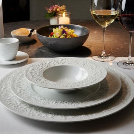 Tanier plytký 27 cm STONE biely