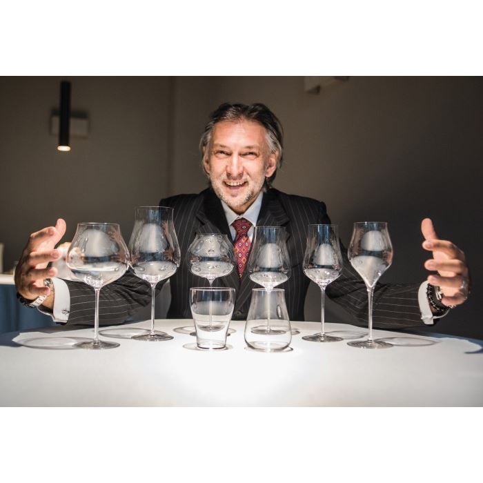 Pohár 905 ml pre vyzreté červené vína UMANA